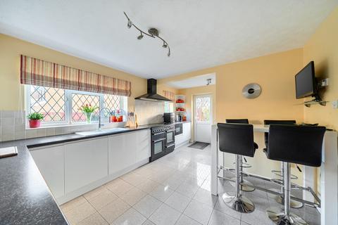 4 bedroom detached house for sale, Cloudberry Close, Chard, Somerset, TA20