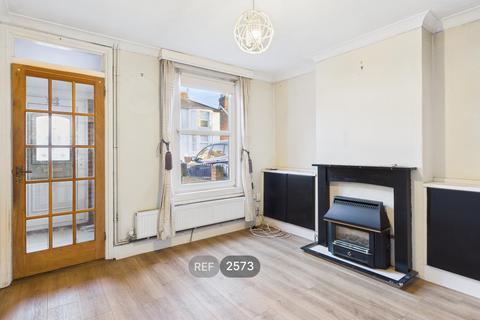 3 bedroom property to rent, Kemball Street, Ipswich, IP4 5EB