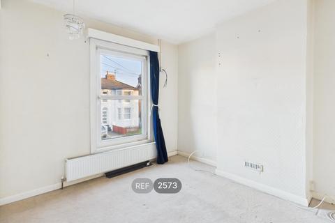 3 bedroom property to rent, Kemball Street, Ipswich, IP4 5EB