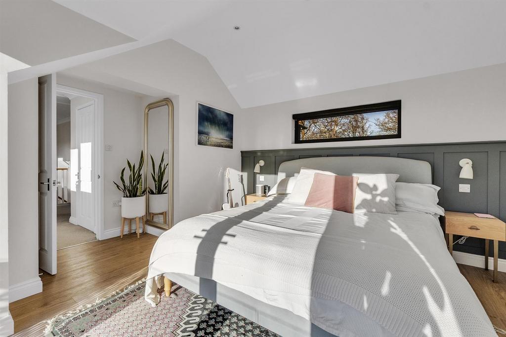 4 Principle Bedroom