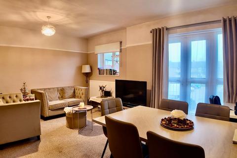 2 bedroom block of apartments for sale, Hatch Grove, Romford RM6