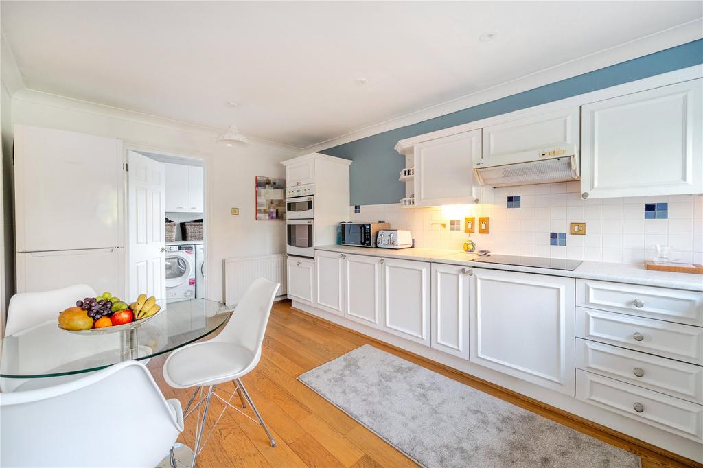 Kitchen/Breakfast Rm