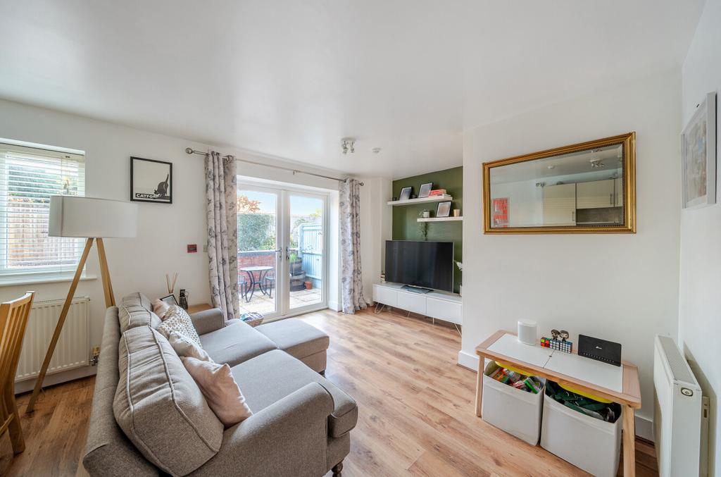 Sitting/Dining Room