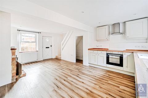 2 bedroom terraced house for sale, High Street, Milton Keynes MK17