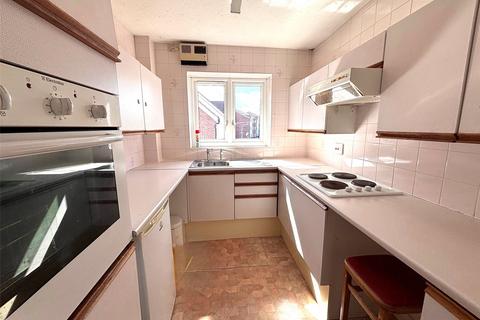 2 bedroom apartment for sale, Cunningham Close, Chadwell Heath RM6