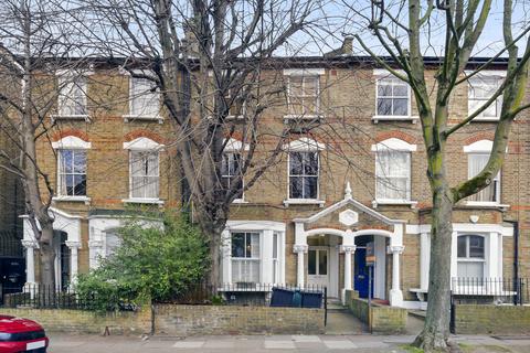 1 bedroom apartment for sale, Highbury Hill, London, N5