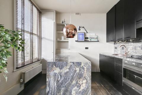 1 bedroom apartment for sale, Highbury Hill, London, N5