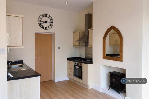 1 bedroom flat to rent, Fairfield Road, Chesterfield, S40