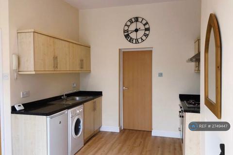 1 bedroom flat to rent, Fairfield Road, Chesterfield, S40