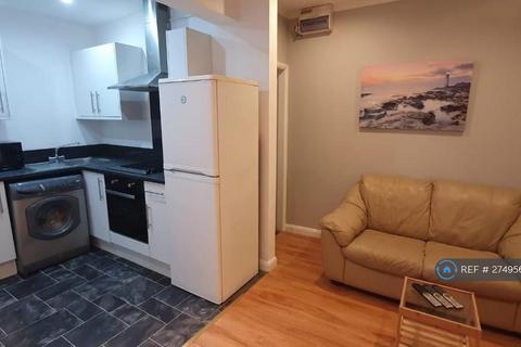 undefined, Queens Road, Beeston, Nottingham, NG9