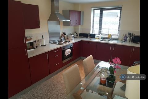 2 bedroom flat to rent, Dock Lane, Shipley, BD17
