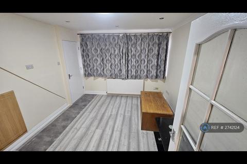 1 bedroom flat to rent, Eton Road, Hayes, UB3