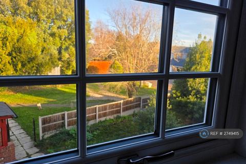 5 bedroom end of terrace house to rent, The Street, Great Barton, Bury St. Edmunds, IP31