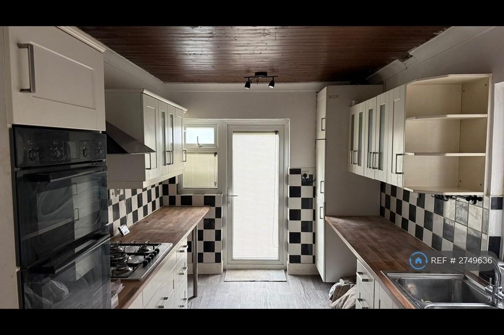 Kitchen2