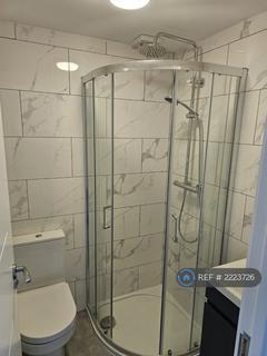 undefined, High Street, Waltham Cross, EN8