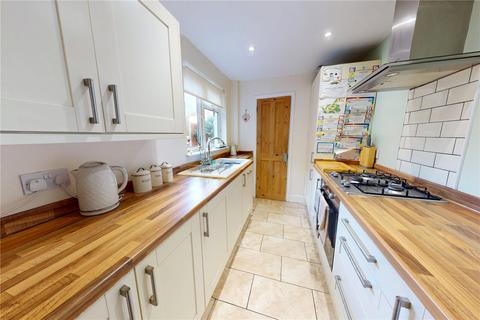2 bedroom semi-detached house for sale, Salisbury Avenue, Stanford-le-Hope, Essex, SS17