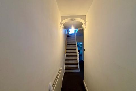 4 bedroom terraced house to rent, 91a Gadlys Road, Aberdare