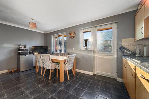 3 bedroom semi-detached house for sale, Maple Way, Great Dunmow, Essex, CM6