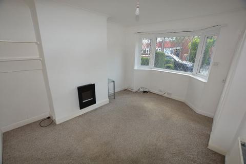 2 bedroom semi-detached house to rent, Bridge Grove, Doncaster