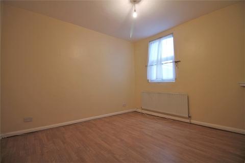 2 bedroom maisonette for sale, Rosebank Road, London, W7