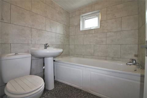 2 bedroom maisonette for sale, Rosebank Road, London, W7