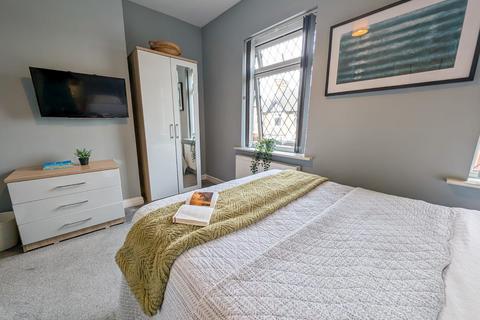 undefined, Room 4, Grosvenor Avenue, Stoke, ST4