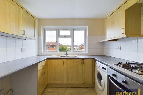 2 bedroom maisonette for sale, Shackleton Way, Reading RG5