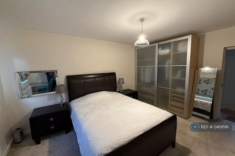 1 bedroom flat to rent, Deer Park Close, Kingston Upon Thames, KT2