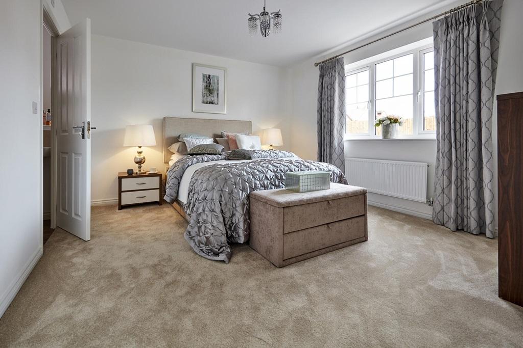An example of a bungalow main bedroom