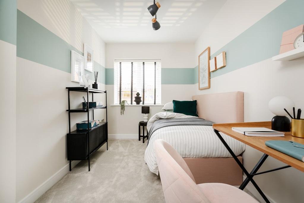 Bedroom 3 suited to a child or a home office