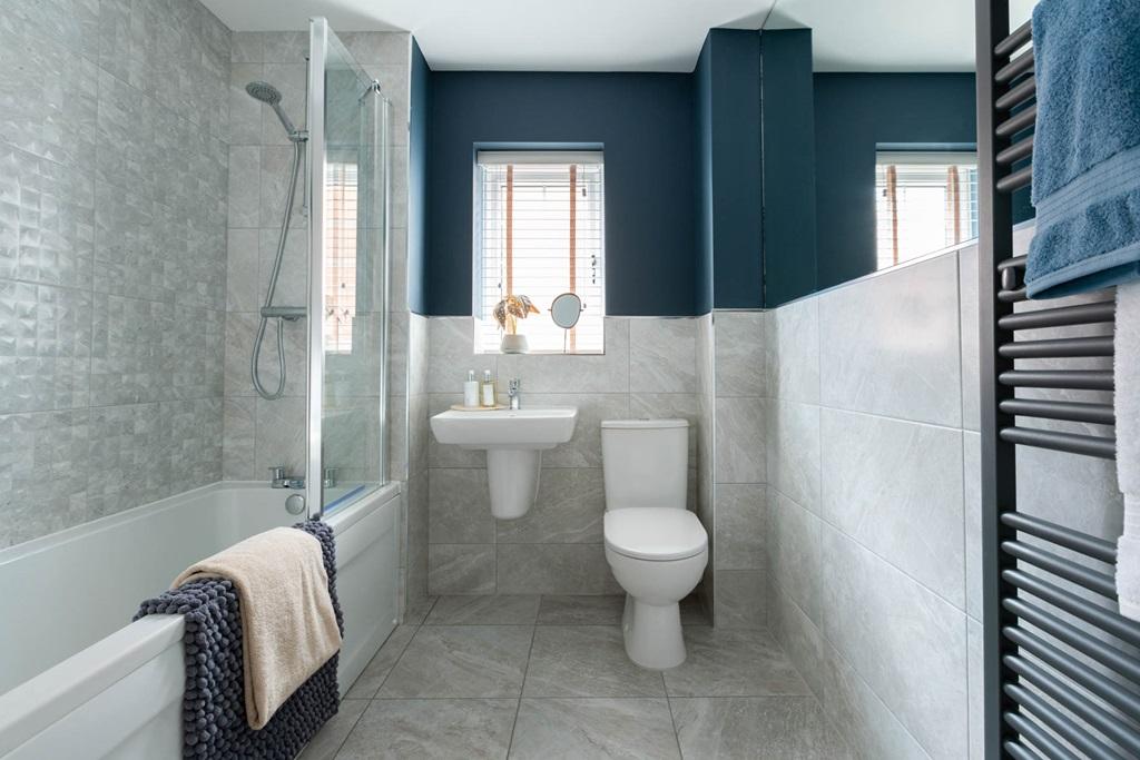 Family bathroom