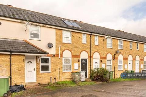 undefined, Elgar Close, London, E13