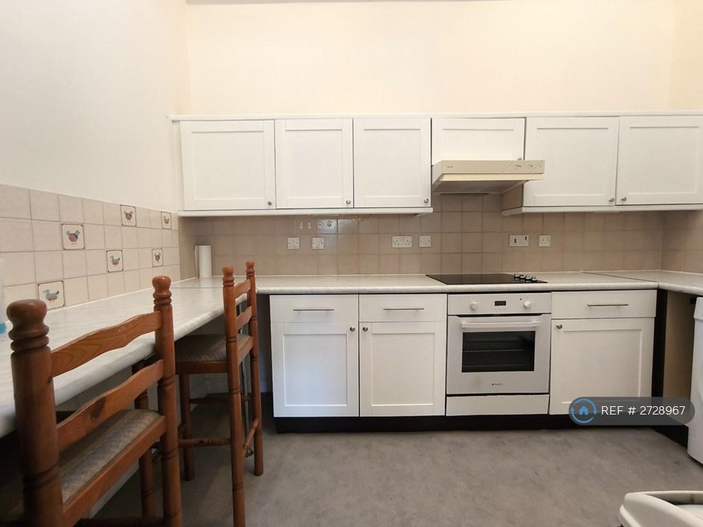 Kitchen Alternate View