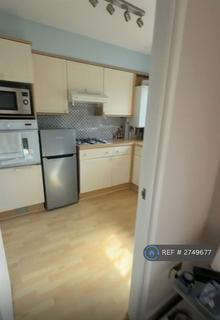 1 bedroom flat to rent, Ram Passage, Kingston Upon Thames, KT1