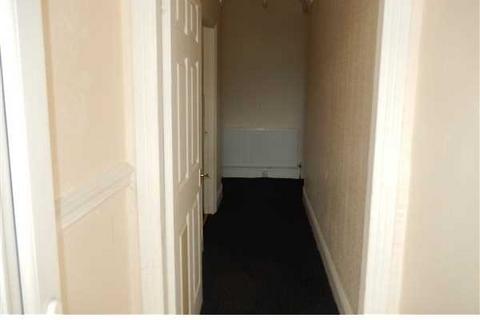 2 bedroom flat to rent, Fairholm Road, Newcastle upon Tyne, NE4 8AS