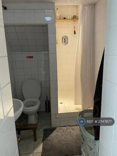 1 bedroom maisonette to rent, Camberwell New Road, London, SE5