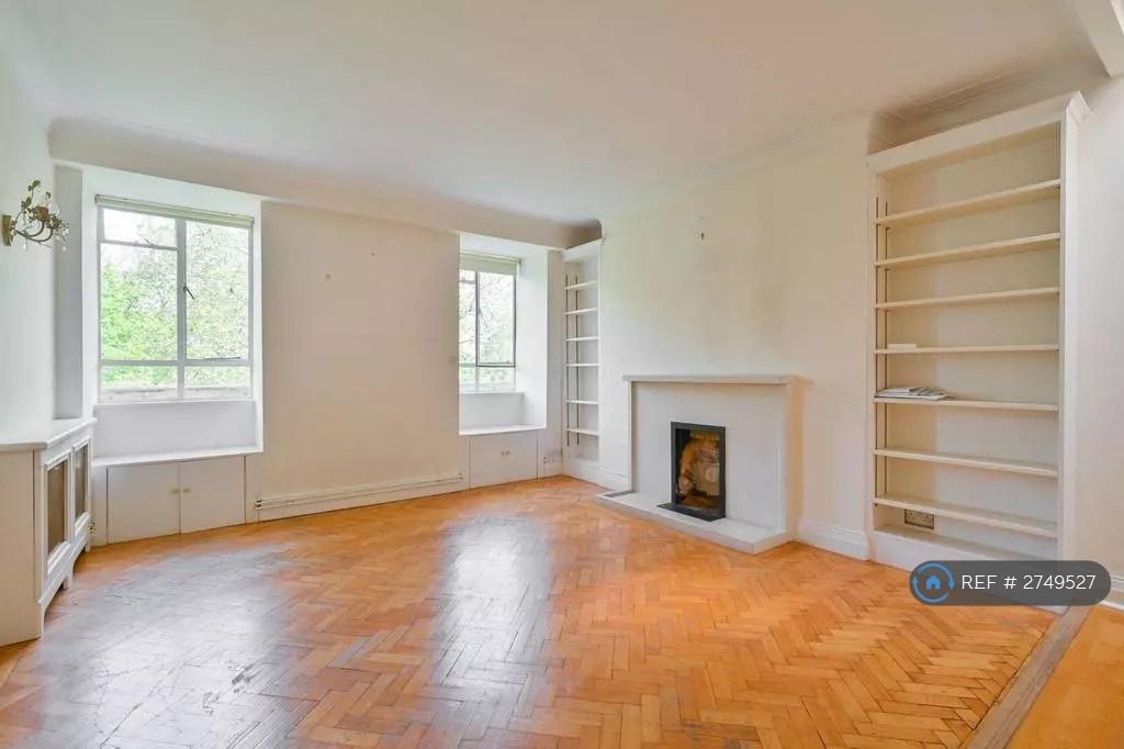 Living Room (Unfurnished)