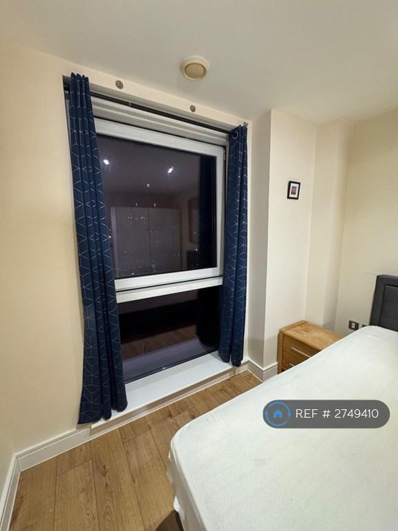 Bedroom Floor To Ceiling Window