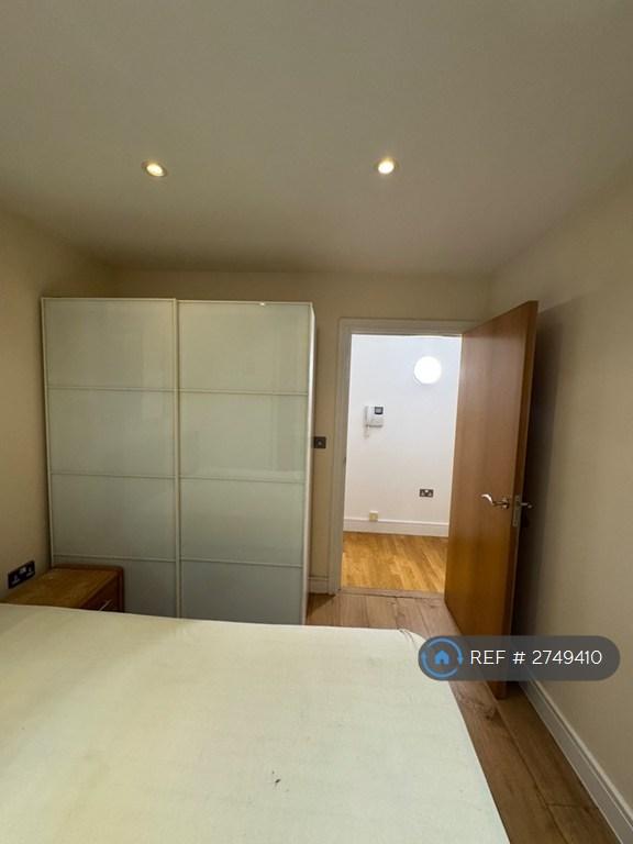 Bedroom wardrobe