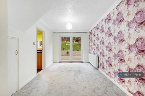 undefined, Charles Drive, Cuxton, Rochester, ME2