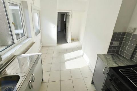 3 bedroom terraced house to rent, The Avenue, Pontycymer, Bridgend