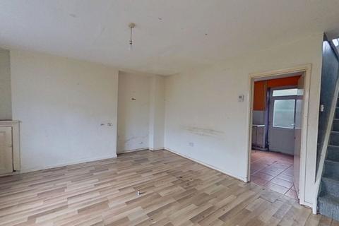 2 bedroom terraced house to rent, High Street, Porth