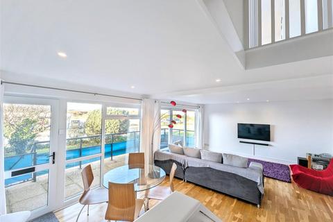 3 bedroom terraced house for sale, Harbour Strand, Bembridge, PO35 5NP