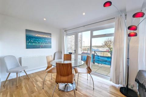 3 bedroom terraced house for sale, Harbour Strand, Bembridge, PO35 5NP