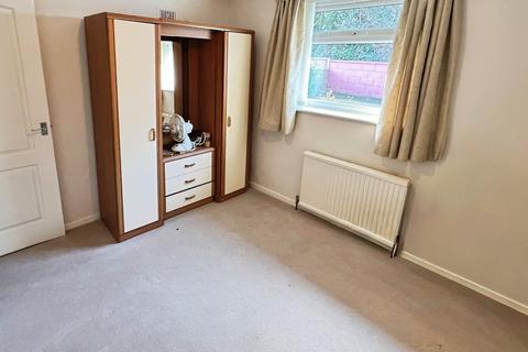 undefined, Pyenot Gardens, West Yorkshire BD19