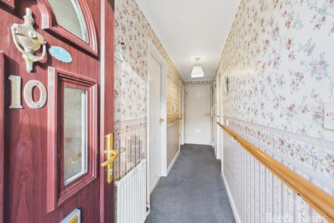 2 bedroom apartment for sale, St. Georges Walk, Hull HU9