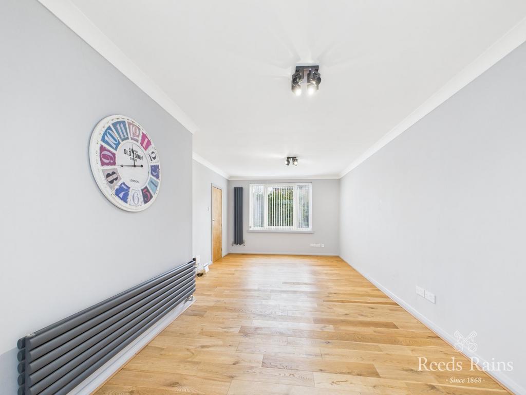 Sitting/Dining Room