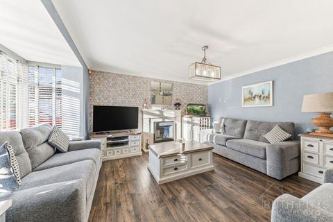undefined, Greenbank Close, Castleford WF10