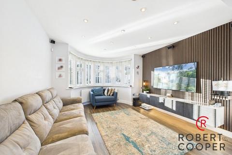 3 bedroom end of terrace house for sale, Kings Road, Harrow, HA2