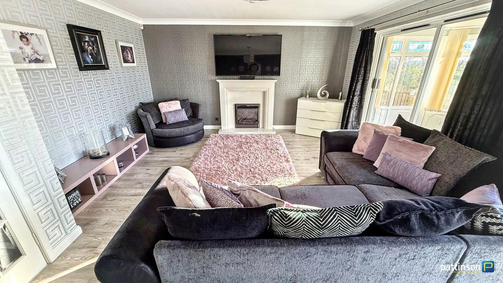 Lounge Additional